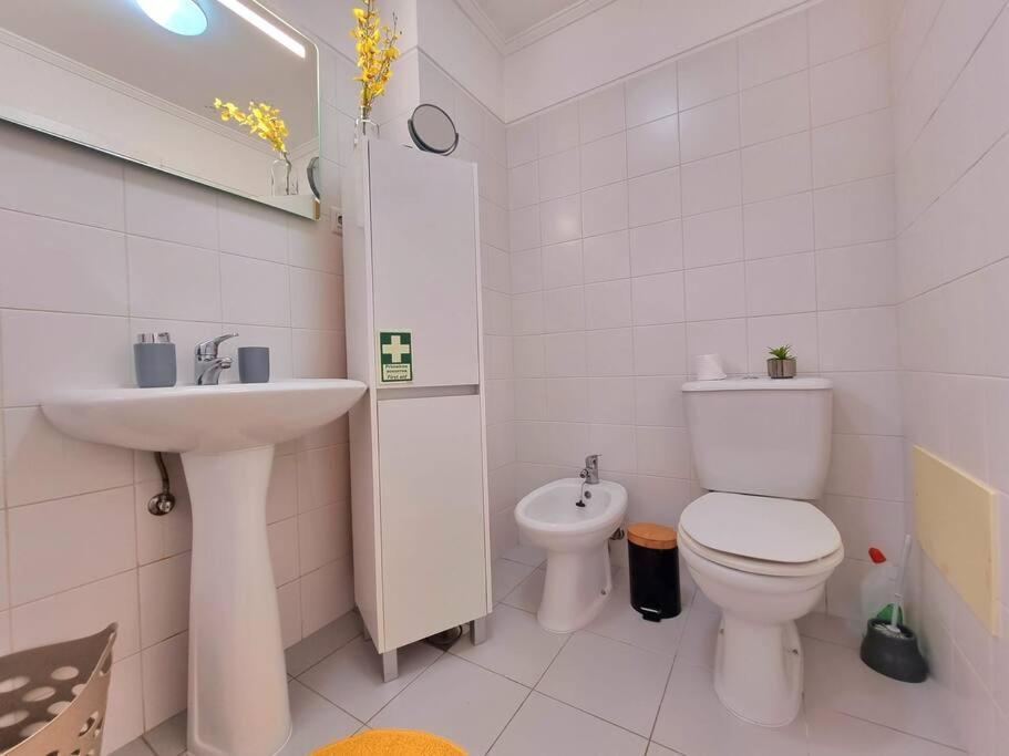 Junto Ao Mar - Apartamento T1 Santa Cruz  Dış mekan fotoğraf